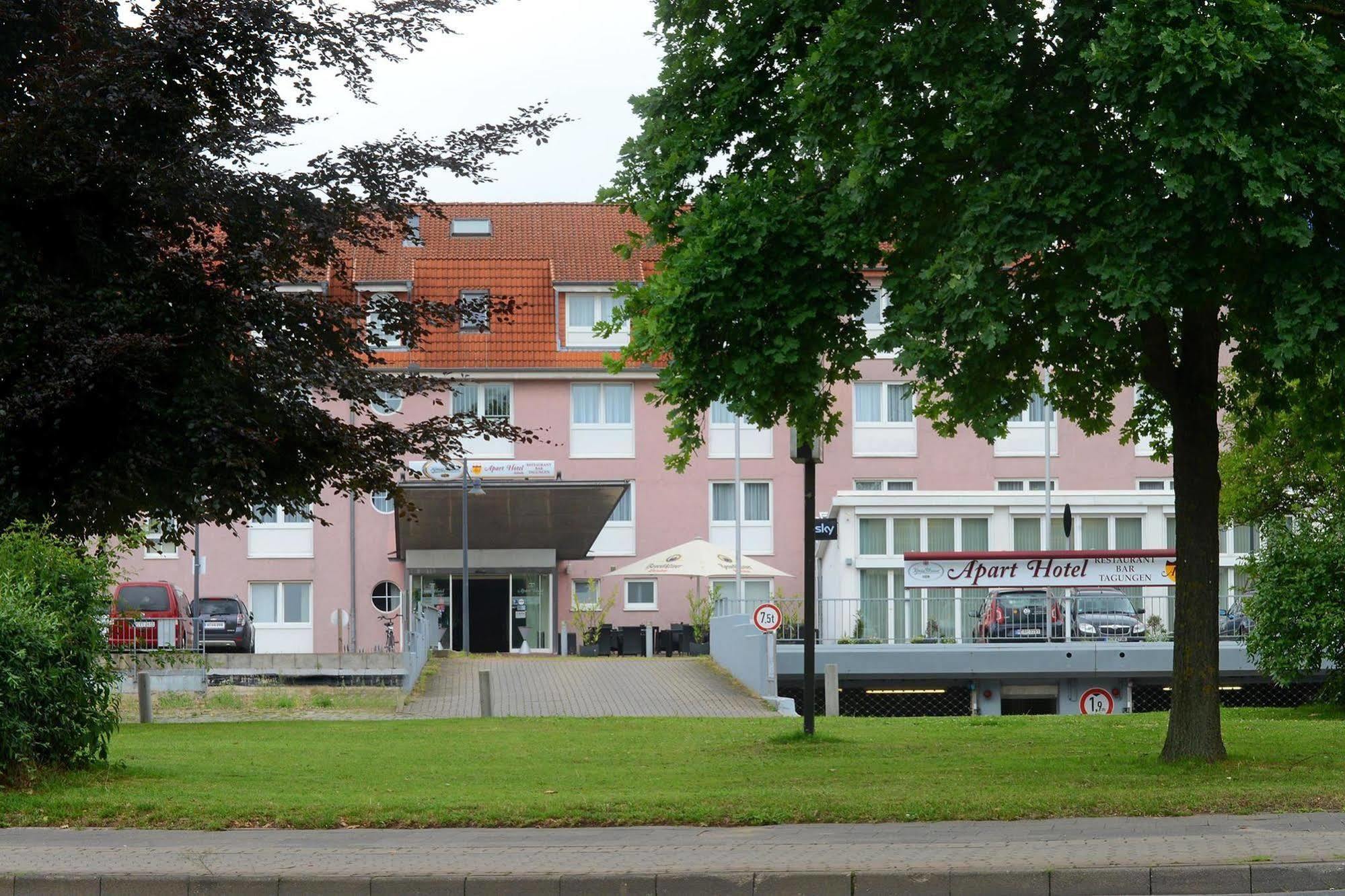 Apart Hotel Sehnde Exterior foto